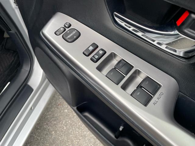 プリウスアルファ S 7人乗り LEDヘッドランプセット Bカメラ 禁煙車 純正ETC Kenwoodメモリーナビ ワンセグTV ステアリングリモコン スマートエントリーシステム プッシュスタート ドラレコ オートライト(75枚目)