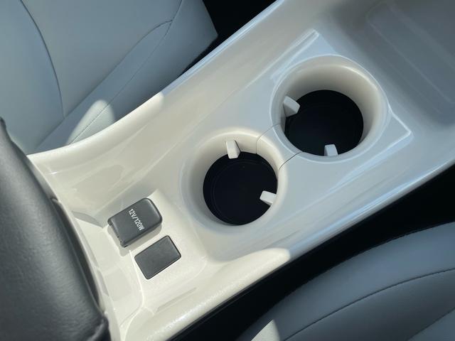 プリウス Aツーリングセレクション 全塗装 セーフティセンスPKG ナビ TV クリアランスソナー ブラインドスポットモニター ETC シートヒーター HUD レーダークルコン E/Gスターター エアロ クールグレー内装 Bカメラ(21枚目)