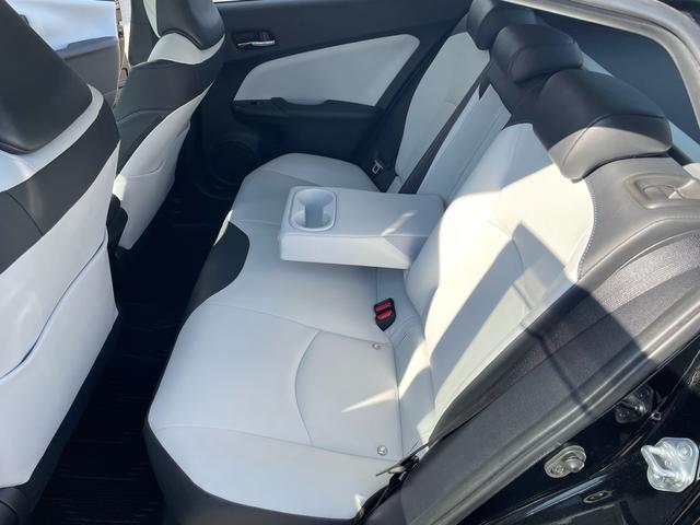 プリウス Aツーリングセレクション 全塗装 セーフティセンスPKG ナビ TV クリアランスソナー ブラインドスポットモニター ETC シートヒーター HUD レーダークルコン E/Gスターター エアロ クールグレー内装 Bカメラ(34枚目)