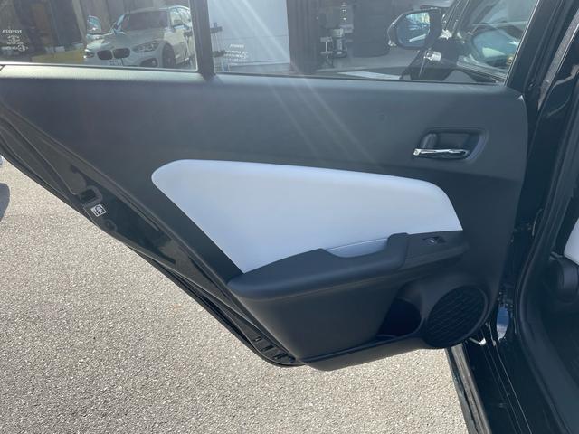 プリウス Aツーリングセレクション 全塗装 セーフティセンスPKG ナビ TV クリアランスソナー ブラインドスポットモニター ETC シートヒーター HUD レーダークルコン E/Gスターター エアロ クールグレー内装 Bカメラ(76枚目)