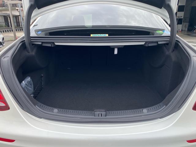 MERCEDES BENZ E-CLASS E200 AVANTGARDE SPORT