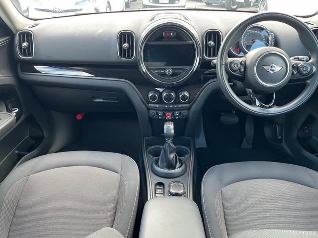 MINI クーパーD クロスオーバー ペッパーPKG クロームラインエクステリア 禁煙車 PDC アダピティブLED リアビューカメラ Pバックドア ミラーETC エキサイトメントPKG アンビエントライト アダプティブクルコン Pガラス(11枚目)