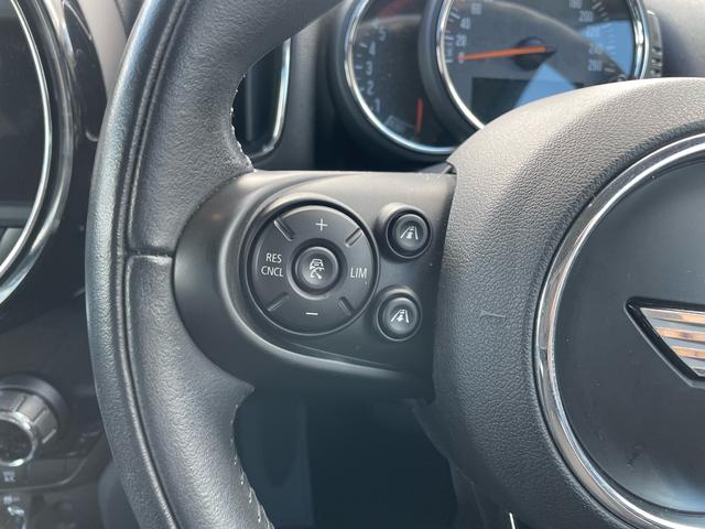 MINI クーパーD クロスオーバー ペッパーPKG クロームラインエクステリア 禁煙車 PDC アダピティブLED リアビューカメラ Pバックドア ミラーETC エキサイトメントPKG アンビエントライト アダプティブクルコン Pガラス(13枚目)
