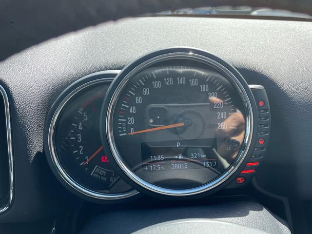 MINI クーパーD クロスオーバー ペッパーPKG クロームラインエクステリア 禁煙車 PDC アダピティブLED リアビューカメラ Pバックドア ミラーETC エキサイトメントPKG アンビエントライト アダプティブクルコン Pガラス(19枚目)