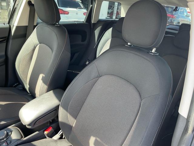 MINI クーパーD クロスオーバー ペッパーPKG クロームラインエクステリア 禁煙車 PDC アダピティブLED リアビューカメラ Pバックドア ミラーETC エキサイトメントPKG アンビエントライト アダプティブクルコン Pガラス(38枚目)