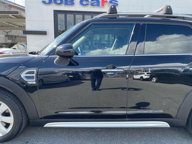 MINI クーパーD クロスオーバー ペッパーPKG クロームラインエクステリア 禁煙車 PDC アダピティブLED リアビューカメラ Pバックドア ミラーETC エキサイトメントPKG アンビエントライト アダプティブクルコン Pガラス(52枚目)