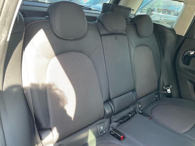 MINI クーパーD クロスオーバー ペッパーPKG クロームラインエクステリア 禁煙車 PDC アダピティブLED リアビューカメラ Pバックドア ミラーETC エキサイトメントPKG アンビエントライト アダプティブクルコン Pガラス(61枚目)