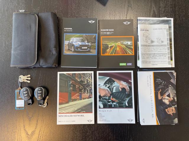 MINI クーパーD クロスオーバー ペッパーPKG クロームラインエクステリア 禁煙車 PDC アダピティブLED リアビューカメラ Pバックドア ミラーETC エキサイトメントPKG アンビエントライト アダプティブクルコン Pガラス(80枚目)