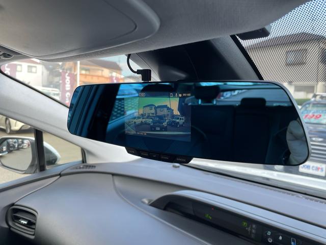 プリウス S ナビ ドラレコ セーフティセンス LEDランプ インテリジェントクリアランスソナー アダプティブクルコン Bカメラ アクセサリーコンセント スマートエントリー/スタートシステム 合皮巻きステアリング(23枚目)