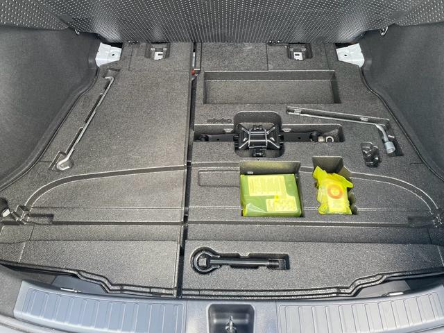 プリウス S ナビ ドラレコ セーフティセンス LEDランプ インテリジェントクリアランスソナー アダプティブクルコン Bカメラ アクセサリーコンセント スマートエントリー/スタートシステム 合皮巻きステアリング(32枚目)