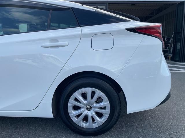 プリウス S ナビ ドラレコ セーフティセンス LEDランプ インテリジェントクリアランスソナー アダプティブクルコン Bカメラ アクセサリーコンセント スマートエントリー/スタートシステム 合皮巻きステアリング(48枚目)