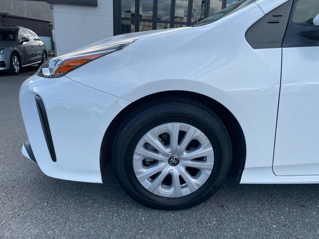 プリウス S ナビ ドラレコ セーフティセンス LEDランプ インテリジェントクリアランスソナー アダプティブクルコン Bカメラ アクセサリーコンセント スマートエントリー/スタートシステム 合皮巻きステアリング(51枚目)