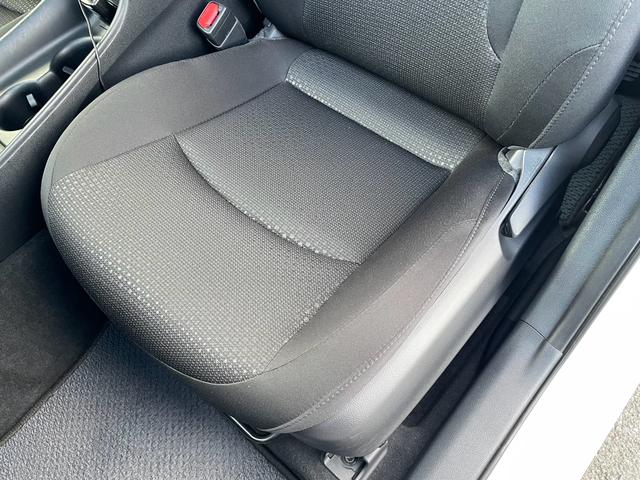 プリウス S ナビ ドラレコ セーフティセンス LEDランプ インテリジェントクリアランスソナー アダプティブクルコン Bカメラ アクセサリーコンセント スマートエントリー/スタートシステム 合皮巻きステアリング(66枚目)