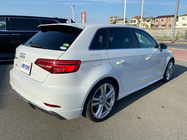 A3 スポーツバック30TFSIスポシグネチエデSラインP バーチャルコックピット ハーフレザーシート 禁煙車 ETC2.0 前後ドラレコ バックカメラ パワーシート シートヒーター 純正ナビ TV CarPlay ACC LEDヘッドランプ レーンアシスト(5枚目)