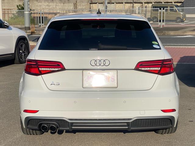 A3 スポーツバック30TFSIスポシグネチエデSラインP バーチャルコックピット ハーフレザーシート 禁煙車 ETC2.0 前後ドラレコ バックカメラ パワーシート シートヒーター 純正ナビ TV CarPlay ACC LEDヘッドランプ レーンアシスト(6枚目)