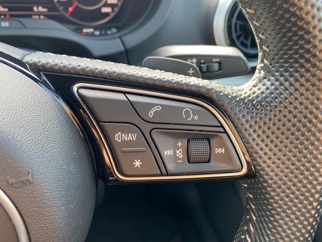 A3 スポーツバック30TFSIスポシグネチエデSラインP バーチャルコックピット ハーフレザーシート 禁煙車 ETC2.0 前後ドラレコ バックカメラ パワーシート シートヒーター 純正ナビ TV CarPlay ACC LEDヘッドランプ レーンアシスト(14枚目)