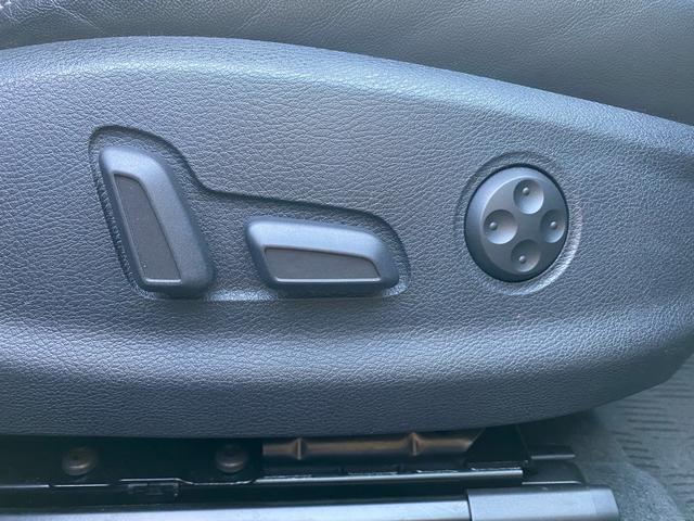 A3 スポーツバック30TFSIスポシグネチエデSラインP バーチャルコックピット ハーフレザーシート 禁煙車 ETC2.0 前後ドラレコ バックカメラ パワーシート シートヒーター 純正ナビ TV CarPlay ACC LEDヘッドランプ レーンアシスト(39枚目)