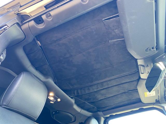 ジープ・ラングラーアンリミテッド サハラ　ワンオーナー　禁煙車　黒革シート　ヒッチメンバー　フリーダムトップ　ＡＬＰＩＮＥ製９スピーカー　地デジＴＶ　純正ナビ　ＥＴＣ２．０　前後ドラレコ　８．４インチＶＧＡタッチパネルモニター　パークセンス（30枚目）