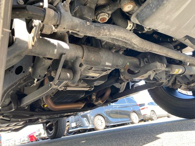 ジープ・ラングラーアンリミテッド サハラ　ワンオーナー　禁煙車　黒革シート　ヒッチメンバー　フリーダムトップ　ＡＬＰＩＮＥ製９スピーカー　地デジＴＶ　純正ナビ　ＥＴＣ２．０　前後ドラレコ　８．４インチＶＧＡタッチパネルモニター　パークセンス（46枚目）