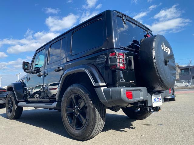 ジープ・ラングラーアンリミテッド サハラ　ワンオーナー　禁煙車　黒革シート　ヒッチメンバー　フリーダムトップ　ＡＬＰＩＮＥ製９スピーカー　地デジＴＶ　純正ナビ　ＥＴＣ２．０　前後ドラレコ　８．４インチＶＧＡタッチパネルモニター　パークセンス（62枚目）