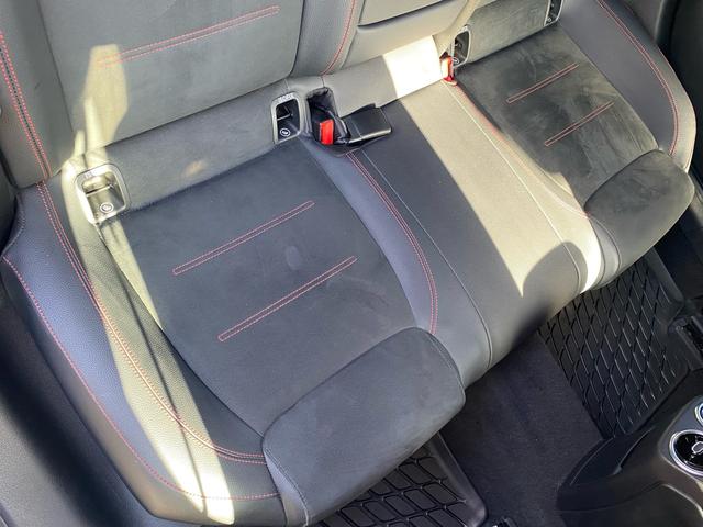 ジョブカーズでは軽自動車！乗用車！輸入車！特殊車両！トラック！バス！クレーン車！などなど多彩な車種を取り扱っております！お探しの車がきっと見つかるはずです♪スタッフ一同、ご来店をお待ちしております＾＾