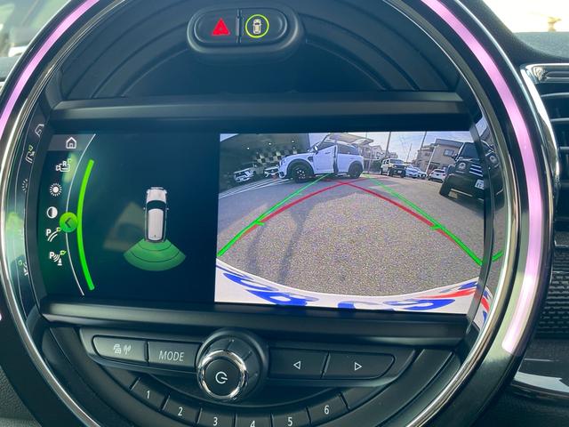 MINI クーパーS クラブマン ハーフレザーシート 禁煙車 純正ナビ ミラーETC ドラレコ シートヒーター リアビューカメラ パークディスタンスコントロール バックカメラ ACC LEDヘッドランプ インテリジェントセーフティ(19枚目)