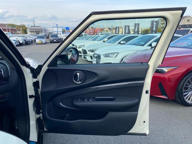 MINI クーパーS クラブマン ハーフレザーシート 禁煙車 純正ナビ ミラーETC ドラレコ シートヒーター リアビューカメラ パークディスタンスコントロール バックカメラ ACC LEDヘッドランプ インテリジェントセーフティ(33枚目)