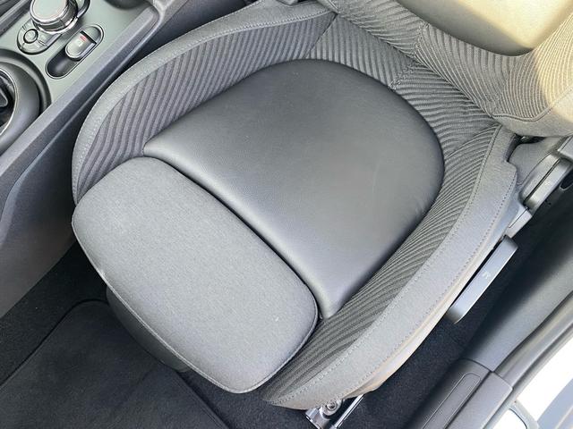 MINI クーパーS クラブマン ハーフレザーシート 禁煙車 純正ナビ ミラーETC ドラレコ シートヒーター リアビューカメラ パークディスタンスコントロール バックカメラ ACC LEDヘッドランプ インテリジェントセーフティ(74枚目)