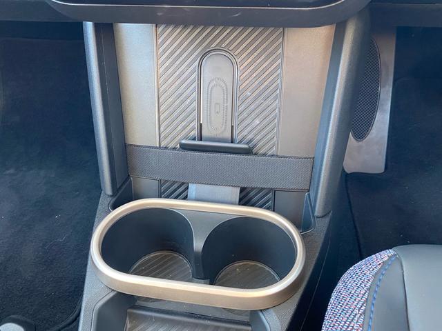 MINI クーパーC クラシック・トリム ハーフレザーシート 禁煙車 純正ナビ AppleCarPlay シートヒーター ステアリングヒーター ミラーETC 前後ドラレコ ACC バックカメラ バックガイド パーキングアシスト レーンアシスト(23枚目)