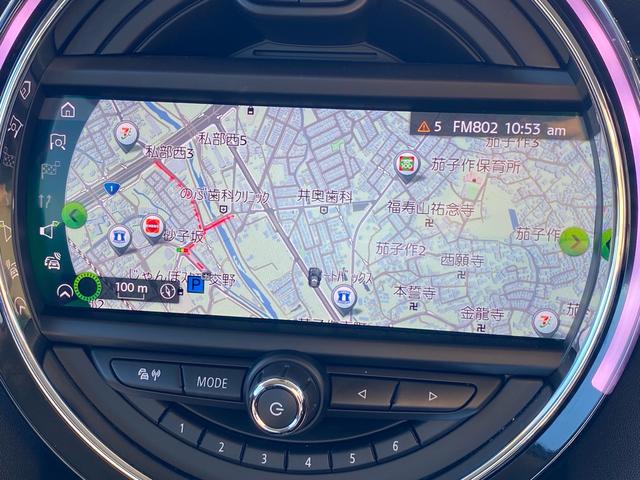 ＭＩＮＩ クーパー　カメラ／パーキングアシストＰＫＧ　ペッパーＰＫＧ　ライトＰＫＧ　エキサイトメントＰＫＧ　ストレージコンバートメントＰＫＧ　コンフォートアクセス　禁煙車　ＥＴＣ　クリアランスソナー　前後フォグランプ（21枚目）