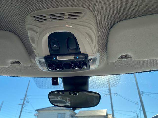 ＭＩＮＩ クーパー　カメラ／パーキングアシストＰＫＧ　ペッパーＰＫＧ　ライトＰＫＧ　エキサイトメントＰＫＧ　ストレージコンバートメントＰＫＧ　コンフォートアクセス　禁煙車　ＥＴＣ　クリアランスソナー　前後フォグランプ（30枚目）