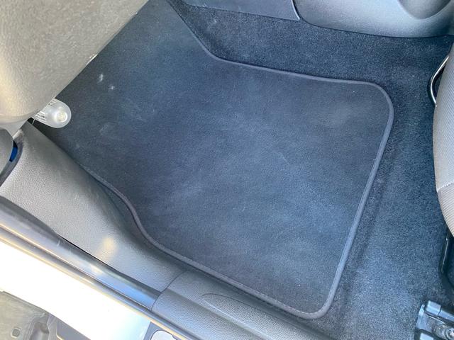 ＭＩＮＩ クーパー　カメラ／パーキングアシストＰＫＧ　ペッパーＰＫＧ　ライトＰＫＧ　エキサイトメントＰＫＧ　ストレージコンバートメントＰＫＧ　コンフォートアクセス　禁煙車　ＥＴＣ　クリアランスソナー　前後フォグランプ（38枚目）