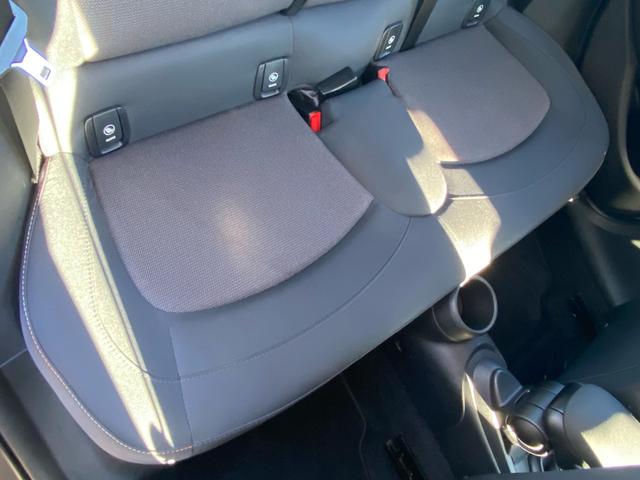 ＭＩＮＩ クーパー　カメラ／パーキングアシストＰＫＧ　ペッパーＰＫＧ　ライトＰＫＧ　エキサイトメントＰＫＧ　ストレージコンバートメントＰＫＧ　コンフォートアクセス　禁煙車　ＥＴＣ　クリアランスソナー　前後フォグランプ（75枚目）