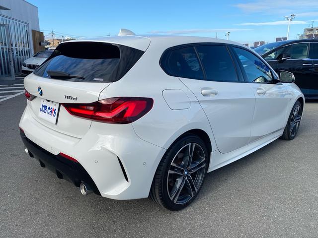 １シリーズ １１８ｄ　プレイ　エディションジョイ＋　ハイラインＰ　ハイラインＰＫＧ　ｉＤｒｉｖｅナビゲーションＰＫＧ　１０．２５インチワイドディスプレイ　禁煙車　ＡｐｐｌｅＣａｒｐｌａｙ　Ｂカメラ　バックガイド　メモリーパワーシート　ミラーＥＴＣ　パーキングアシスト（5枚目）