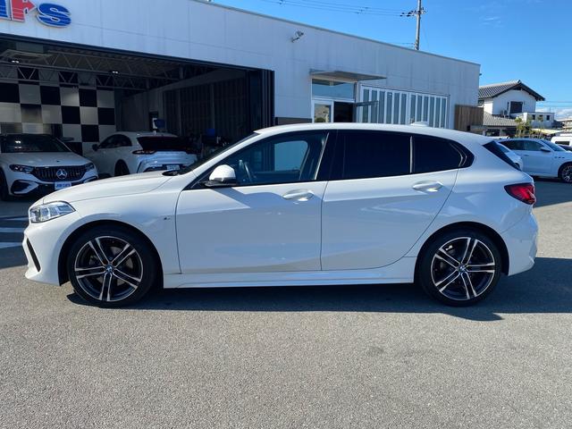 １シリーズ １１８ｄ　プレイ　エディションジョイ＋　ハイラインＰ　ハイラインＰＫＧ　ｉＤｒｉｖｅナビゲーションＰＫＧ　１０．２５インチワイドディスプレイ　禁煙車　ＡｐｐｌｅＣａｒｐｌａｙ　Ｂカメラ　バックガイド　メモリーパワーシート　ミラーＥＴＣ　パーキングアシスト（8枚目）