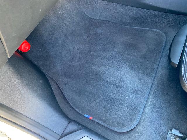 １シリーズ １１８ｄ　プレイ　エディションジョイ＋　ハイラインＰ　ハイラインＰＫＧ　ｉＤｒｉｖｅナビゲーションＰＫＧ　１０．２５インチワイドディスプレイ　禁煙車　ＡｐｐｌｅＣａｒｐｌａｙ　Ｂカメラ　バックガイド　メモリーパワーシート　ミラーＥＴＣ　パーキングアシスト（37枚目）