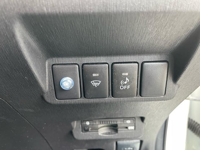 プリウスアルファ Ｓツーリングセレクション　モデリスタエアロ　禁煙車　アルパインナビ　フルセグ　ドラレコ　ビルトインＥＴＣ　バックカメラ　バックガイド　レーダー探知機　ＬＥＤヘッドライト　盗難防止システム　フォグランプ　寒冷地仕様（17枚目）