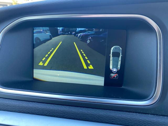 Ｖ４０ Ｔ３　モメンタム　禁煙車　バックカメラ　ＥＴＣ　ドラレコ　キーレスドライブ　運転席メモリ付きパワーシート　ＨＤＤナビ　ワンセグ　純正１７インチアルミホイール　　オートライト　革巻きステアリングホイール　合皮コンビシート（19枚目）