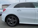 Ａ１８０　スタイル　ＡＭＧライン　禁煙車　ブラック／レッド革シート　レーダーセーフティＰ　レザーＥＸＣ　置くだけ充電　ＡＭＧ１８ＡＷ　前後ドラレコ　ナビゲーションＰ　フルセグＴＶ　メルセデスミー　ＡＣＣ　ＬＥＤヘッド　ソナー　Ｂカメラ（59枚目）