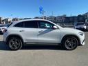GLAクラス GLA200d 4マチック AMGライン ハーフレザーシート 禁煙車 パノラミックスライディングルーフ 地デジTV 純正ナビ 前後ドラレコ ETC2.0 M付パワーシート シートヒーター ACC 360度カメラ Pバックドア パークトロニック 中古車画像_4