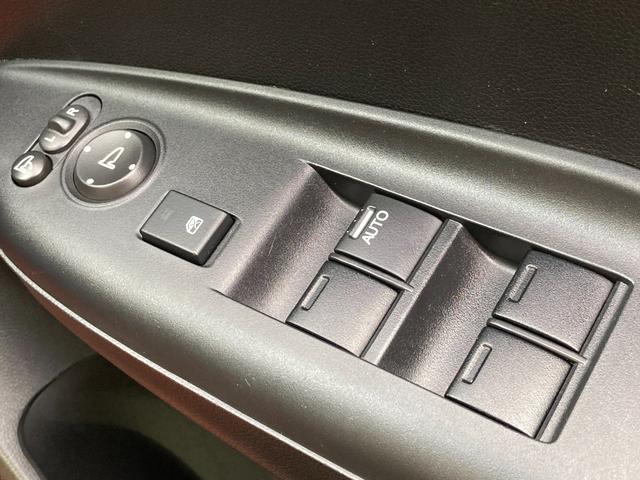 ハイブリッドX 衝突軽減ブレーキTVナビBluetoothバックカメラETCLEDライト保証付(43枚目)