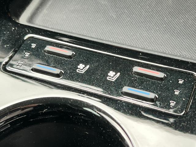 プリウス Ａプレミアム　後期型　衝突軽減ブレーキ　全方位カメラ　９型ナビＴＶ　Ｂｌｕｅｔｏｏｔｈ　ＥＴＣ２．０　黒革シート　シートヒーター　エアシート　パワーシート　ＨＵＤ　レーンアシスト　オートハイビーム　保証付（60枚目）