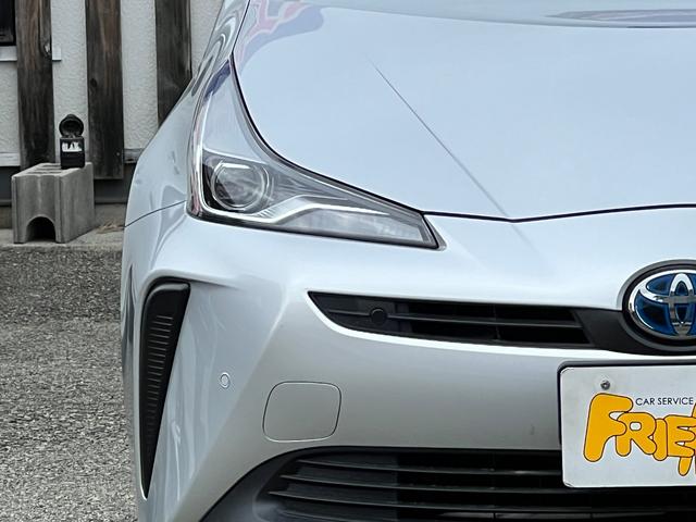 プリウス Ｓ　後期型　衝突軽減ブレーキ　ナビ　バックカメラ　ＥＴＣ　ドライブレコーダー　スマートキー　レーンアシスト　オートハイビーム　クルーズコントロール　保証付（7枚目）