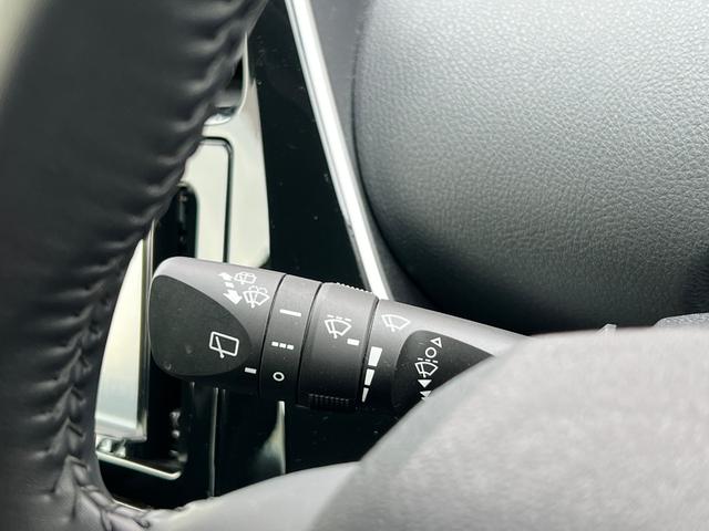 プリウス Ｓ　後期型　衝突軽減ブレーキ　ナビ　バックカメラ　ＥＴＣ　ドライブレコーダー　スマートキー　レーンアシスト　オートハイビーム　クルーズコントロール　保証付（44枚目）