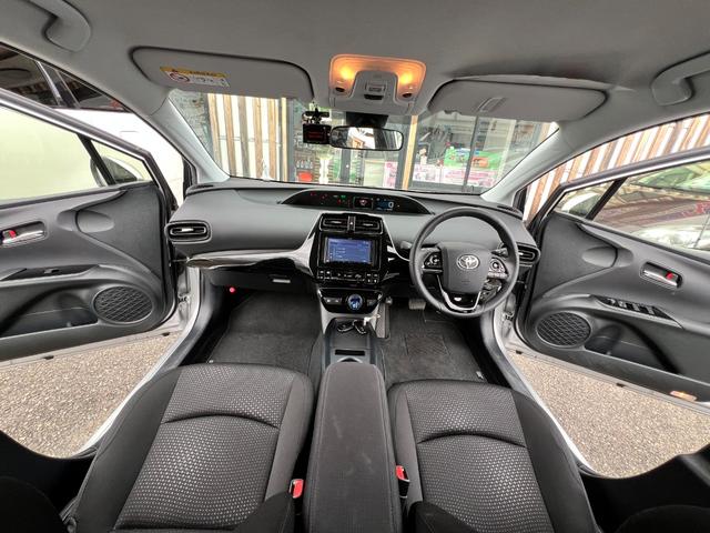 プリウス Ｓ　後期型　衝突軽減ブレーキ　ナビ　バックカメラ　ＥＴＣ　ドライブレコーダー　スマートキー　レーンアシスト　オートハイビーム　クルーズコントロール　保証付（68枚目）