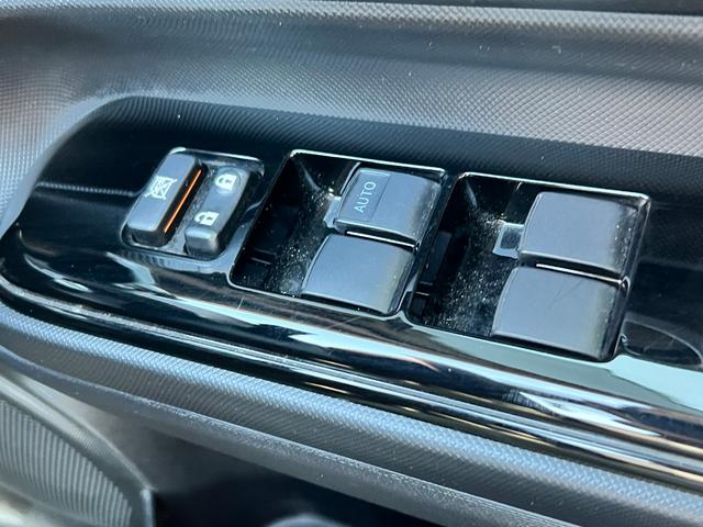 アクア Sスタイルブラック 後期型 衝突軽減ブレーキ 9型TVナビ Bluetooth バックカメラ ETC ドライブレコーダー 電動格納ミラー スマートキー シートヒーター 純正アルミホイール 保証付(56枚目)