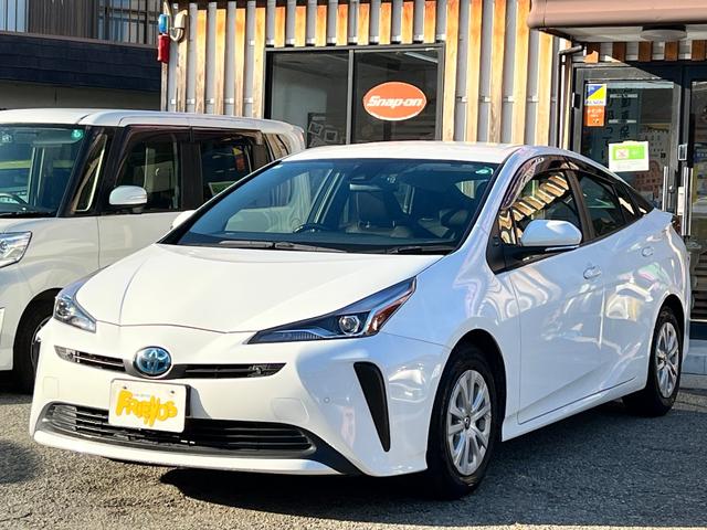 プリウス S 後期型 衝突軽減ブレーキ ナビ TV バックカメラ Bluetooth ETC ドライブレコーダ― クルーズコントロール レーンアシスト オートハイビーム 保証付(9枚目)