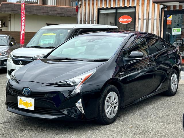 TOYOTA PRIUS S SAFETY PLUS