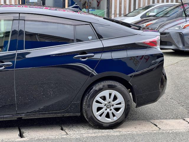 TOYOTA PRIUS S SAFETY PLUS