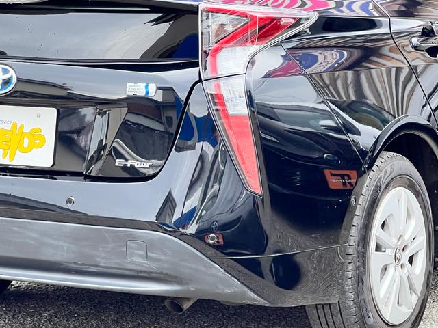 TOYOTA PRIUS S SAFETY PLUS